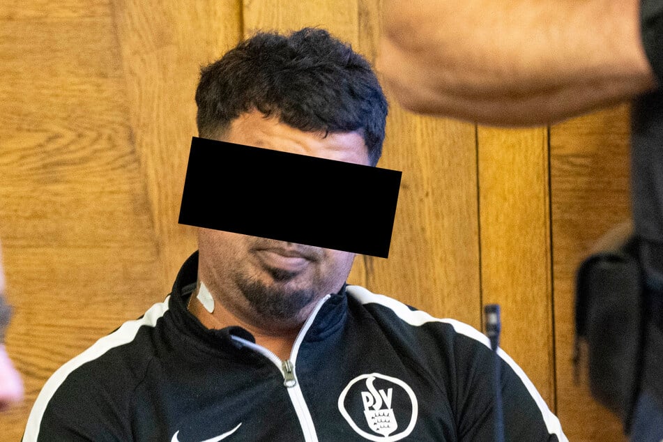 Muhamed J. (32) soll Häuser ausgekundschaftet haben.