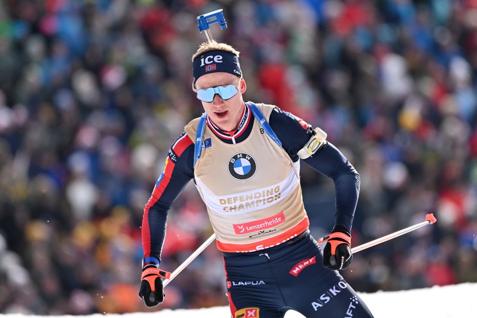 Johannes Thingnes Bø hat sein zweites Gold bei der WM von Lenzerheide gesichert.