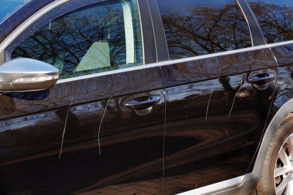 In Wolkenstein wurde der Lack an 43 Autos zerkratzt.