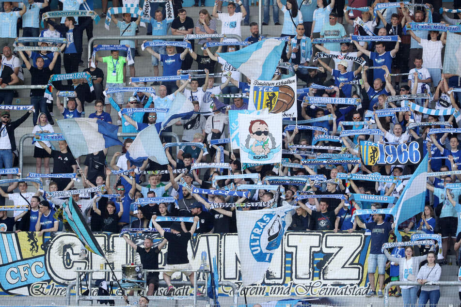 8200 Fans des Chemnitzer FC dürfen am Samstag mit ins Stadion. Noch sind aber nicht alle Tickets verkauft worden.