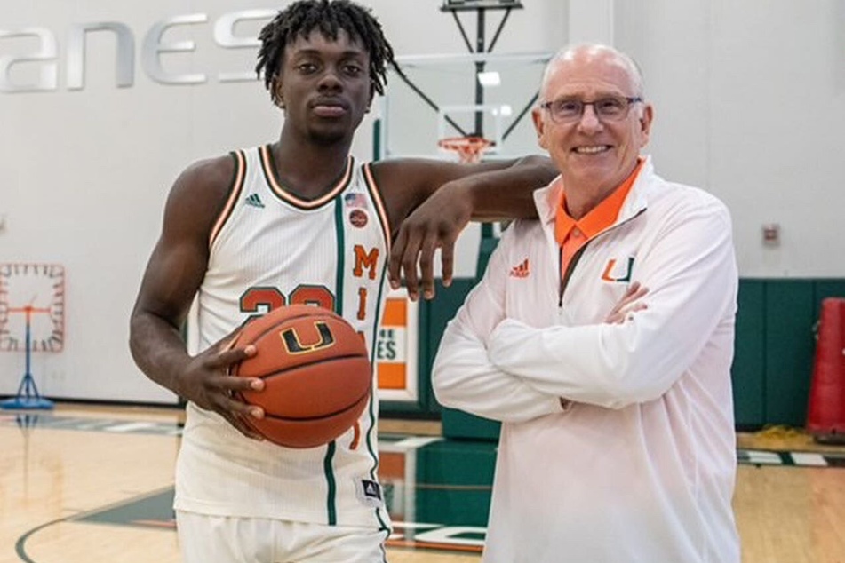 The Miami Hurricanes have landed the first pledge of their 2023 recruiting class with the commitment of Michael Nwoko on Thursday.