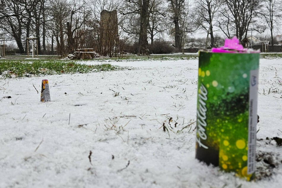 Leipzig: Böller-Unfall in Leipzig: Mädchen sprengt sich Finger weg