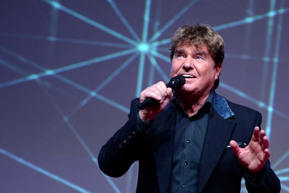 Schlagersänger Frank Schöbel (82) gilt als Nora Louises Entdecker.