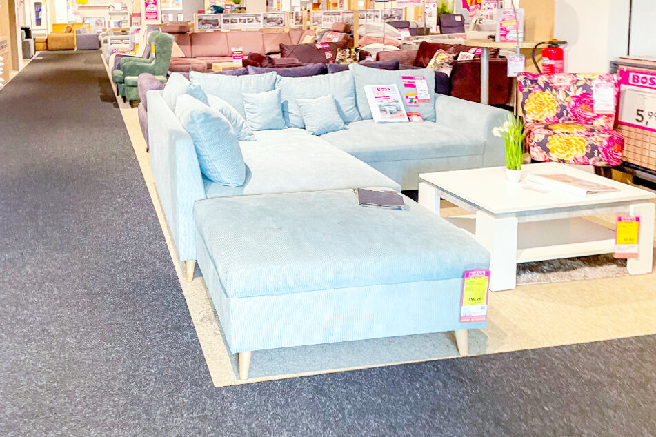 Diese coole Aktion für volle Parkplätze bei Möbel Boss am Sonntag