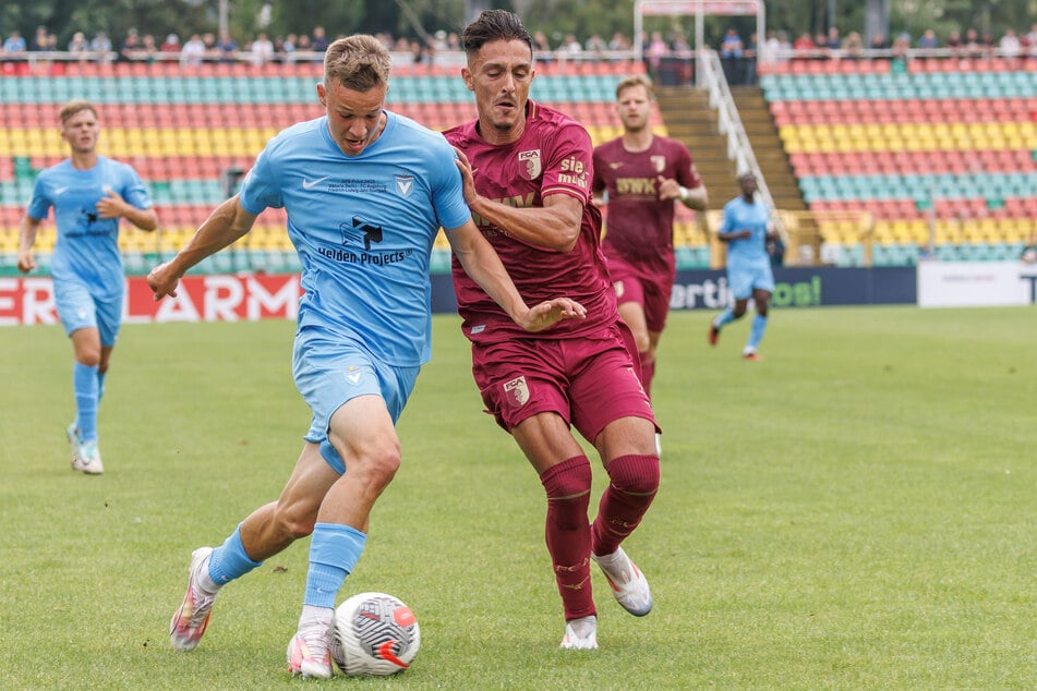 War over the game at the Jahn-Sportpark? On August 18, Viktoria Berlin plays at FC Augsburg in the DFB-Pokalspiel (Ergebnis: 1:4).