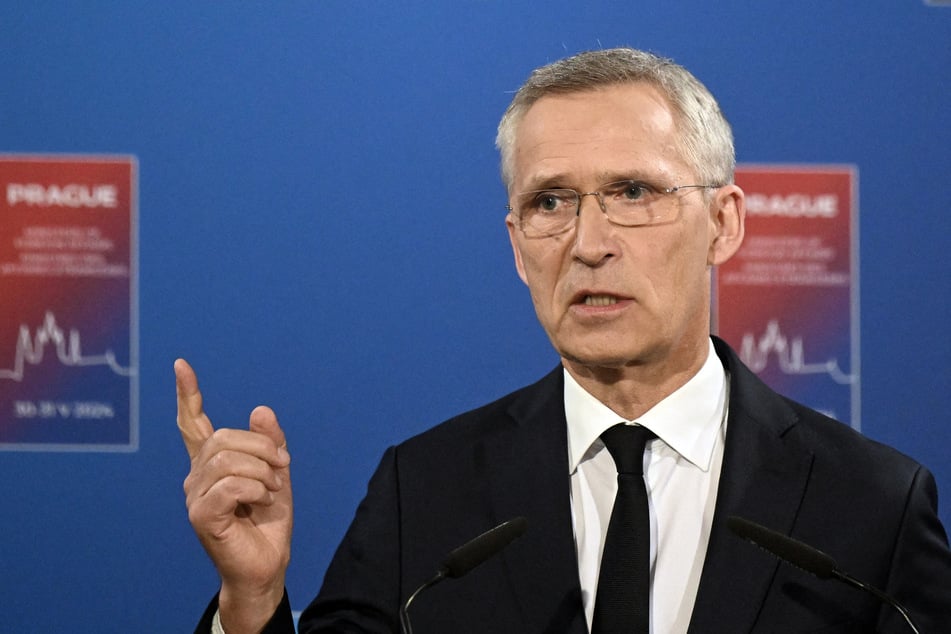 Nato-Generalsekretär Jens Stoltenberg (65) auf einer Pressekonferenz am Ende eines informellen Treffens der NATO-Außenminister in Prag am 31. Mai.