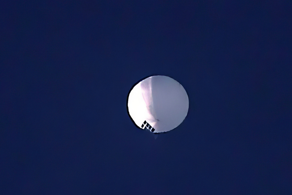 Mutmassliche Spionageballons über Kiew. (Symbolbild)