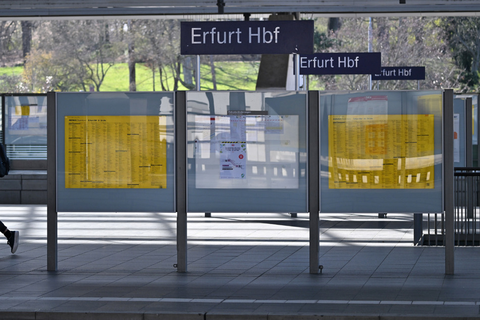 Nach tödlichem Unfall an Erfurter Hauptbahnhof: Diesmal stürzt Rentnerin von der Rolltreppe