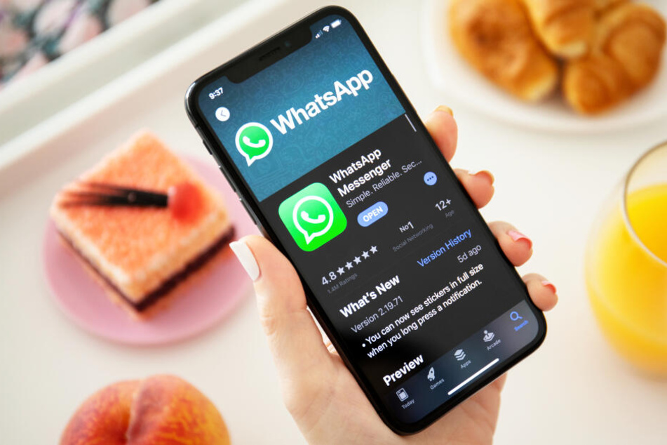 Ein bald erscheinendes WhatsApp-Update ermöglicht selbst löschende Nachrichten.(Symbolbild)