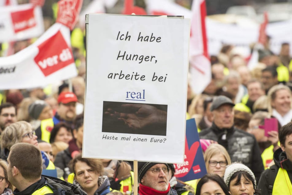 Tausende Mitarbeiter der Kette Real nahmen am Streik teil.