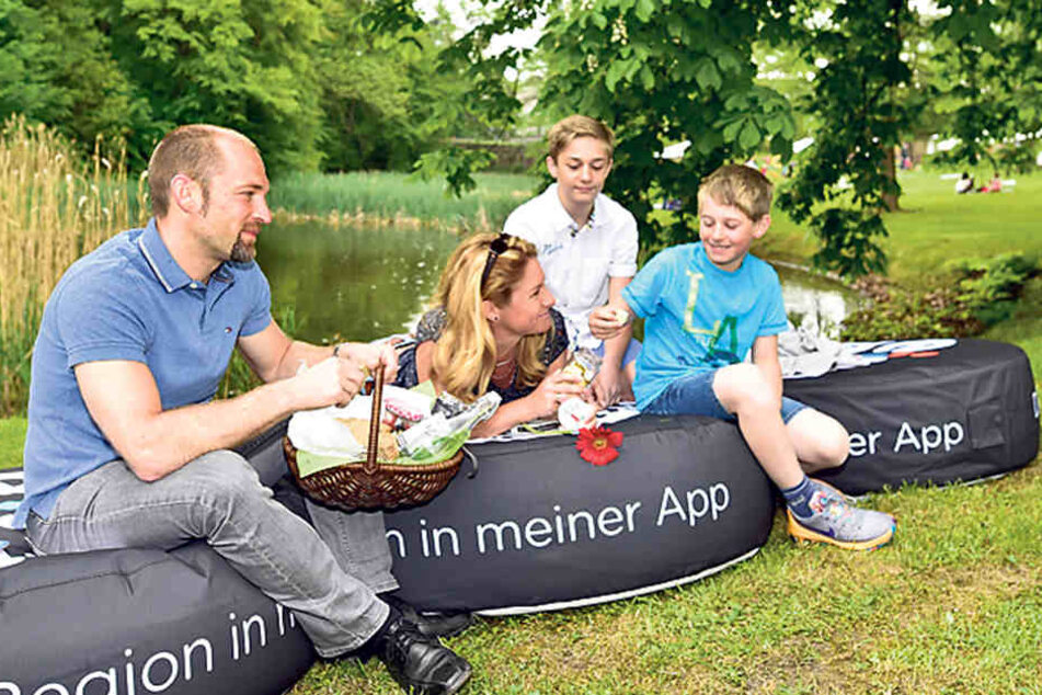 Chillen und genießen im Schönherrpark - die Familie Siegel
aus Sosa fand’s klasse.
