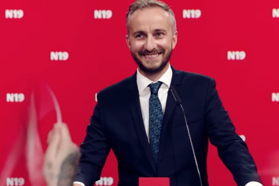 Jan Böhmermann (38) in seiner Bewerbungsansprache als SPD-Chef.