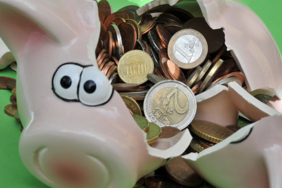 Gerade einmal 510 Euro erbeutete der Sparschwein-Dieb. (Symbolbild)