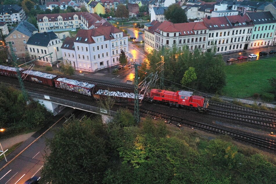 Am 10. Oktober entgleiste ein Güterzug in der Nähe des Zwickauer Hauptbahnhofs.