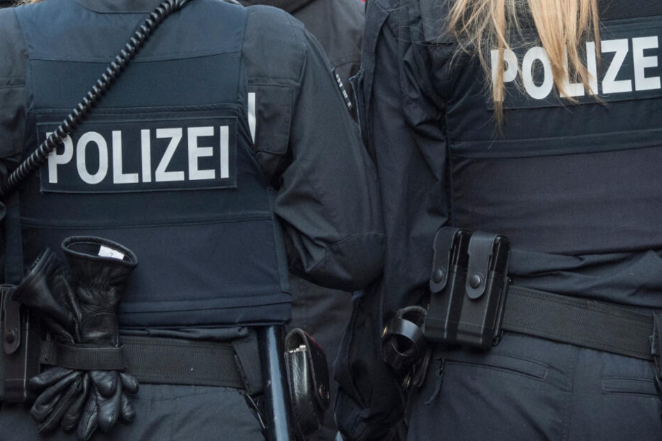 Die Polizei konnte den Mann überwältigen. Auch Pfefferspray kam dabei zum Einsatz. (Symbolbild)