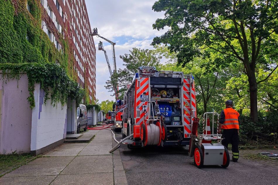 In die Alte Salzstraße rückte ein Großaufgebot an Rettungskräften an.