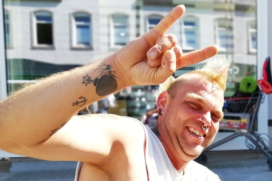 Mit dem 9-Euro-Ticket nach Sylt: Punks wollen zu Christian Lindners Hochzeit