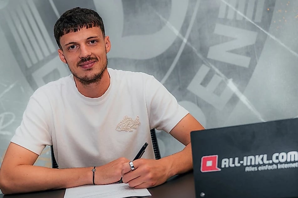 Ahmet Muhamedbegovic (27) verstärkt die schwarz-gelbe Defensivformation.