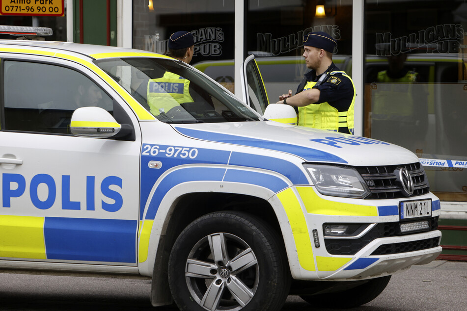 Die schwedische Polizei nahm im Anschluss an die Tat einen Mann fest. (Symbolbild)