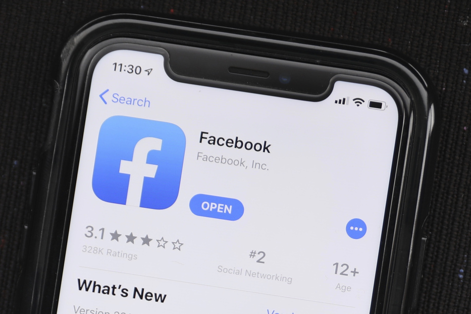Apple plant, dass jede App den Nutzer zunächst nach Erlaubnis für das Sammeln von Daten fragen muss. Facebook befürchtet dadurch ungenaue Werbeplatzierungen.