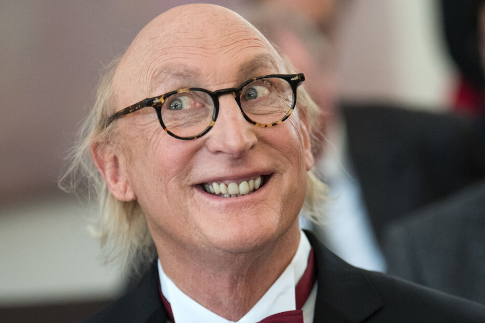 Neben Lesungen mit sich selbst versteigerte Gottschalk auch Bilder von Komiker Otto Waalkes (Foto).