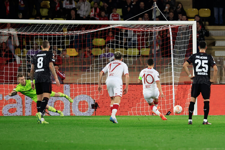 Wissam Ben Yedder (2.v.r.) erzielte per Strafstoß das zwischenzeitliche 1:1 für Monaco. Am Ende der Partie ging es zwischen den Franzosen und Leverkusen sogar nochmal ins entscheidende Elfmeterschießen.