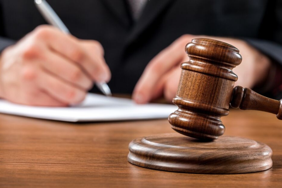 Wenn die Justizangestellten zu langsam arbeiten, müssen Menschen im Zweifel aus der Untersuchungshaft freigelassen werden.