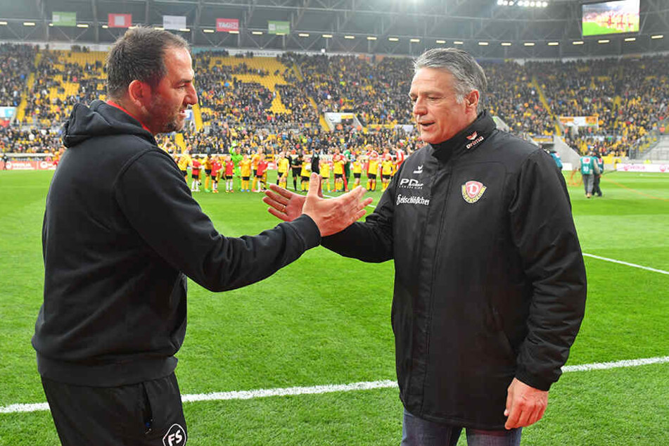 Kaum zu glauben: Dynamo-Trainer Uwe Neuhaus (r.) ist aktuell der dienstälteste Trainer eines Zweitliga-Vereins nach Heidenheim-Coach Frank Schmidt (l.).