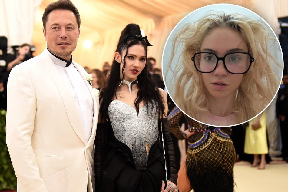 Sängerin Grimes teilt ihr neues Tattoo: "Niemand hat es bemerkt"