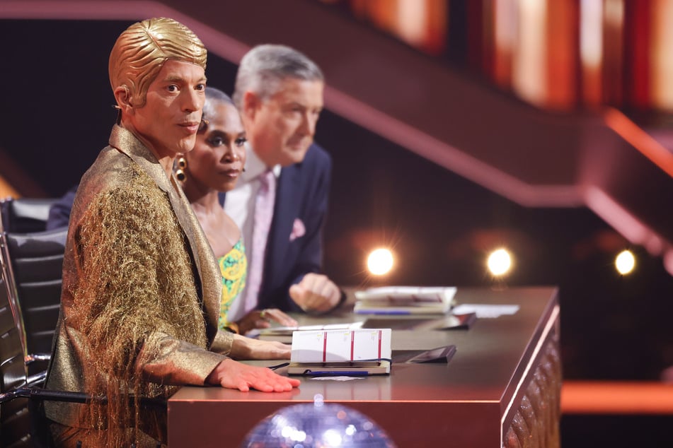 Für "Nessis" Tango vergab die Jury rund um Jorge González (58, l.), Motsi Mabuse (44) und Chef-Juror Joachim Llambi (61) gerade mal sieben Punkte.