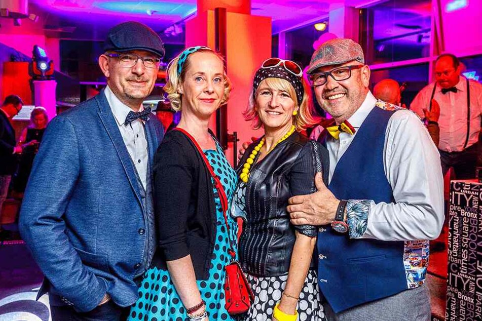 Hatten sichtlich Spaß in der VIP-Lounge: Sven und Dana Wetendorf (v.l.) mit Geschäftsführer Dirk Hähnchen und Kerstin Ehrentraut (v.r.).
