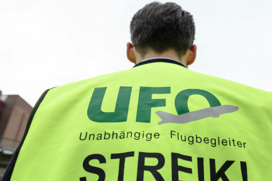 Eurowings: Streik der Flugbegleiter: So viele Flüge streicht Eurowings am Montag