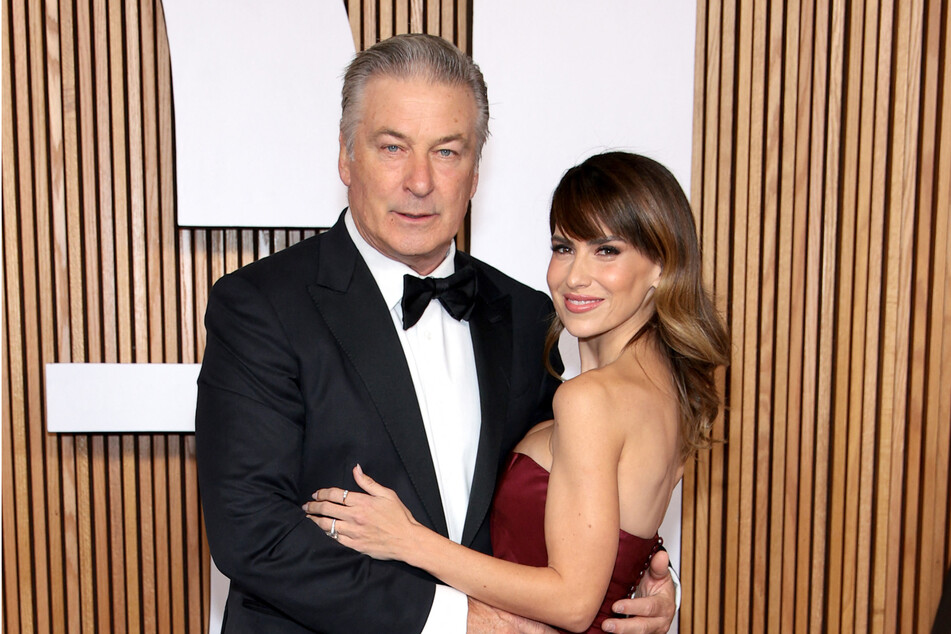 Alec Baldwin (l.) and wife Hilaria are set to star in their own reality TV show, debuting in 2025.