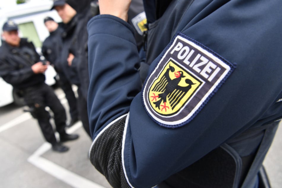 Auch die Bundespolizei musste anrücken. (Symbolfoto)