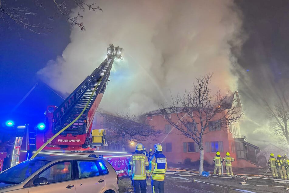 Der Schaden nach dem Brand ist enorm und liegt im sechsstelligen Bereich.