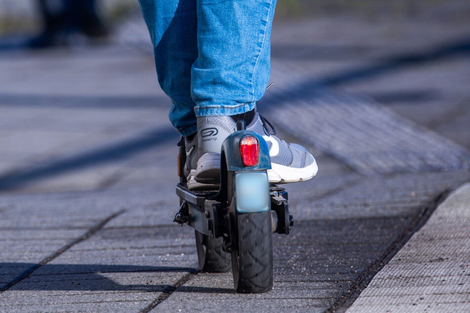 Alkoholisiert sollte man auch mit dem E-Scooter auf keinen Fall fahren.