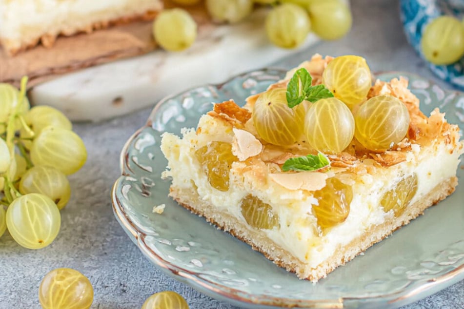 Super einfach und himmlisch lecker: Rezept für Omas Stachelbeerkuchen mit Pudding