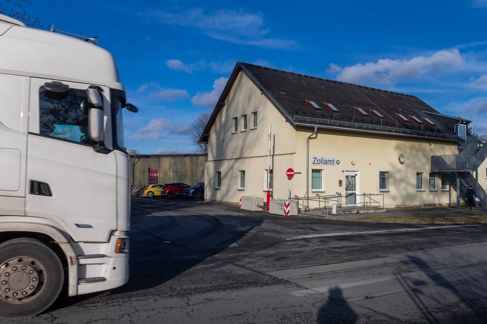 Der aktuelle Standort des Zollamtes in der Hartmut-Dost-Straße soll perspektivisch aufgegeben werden.
