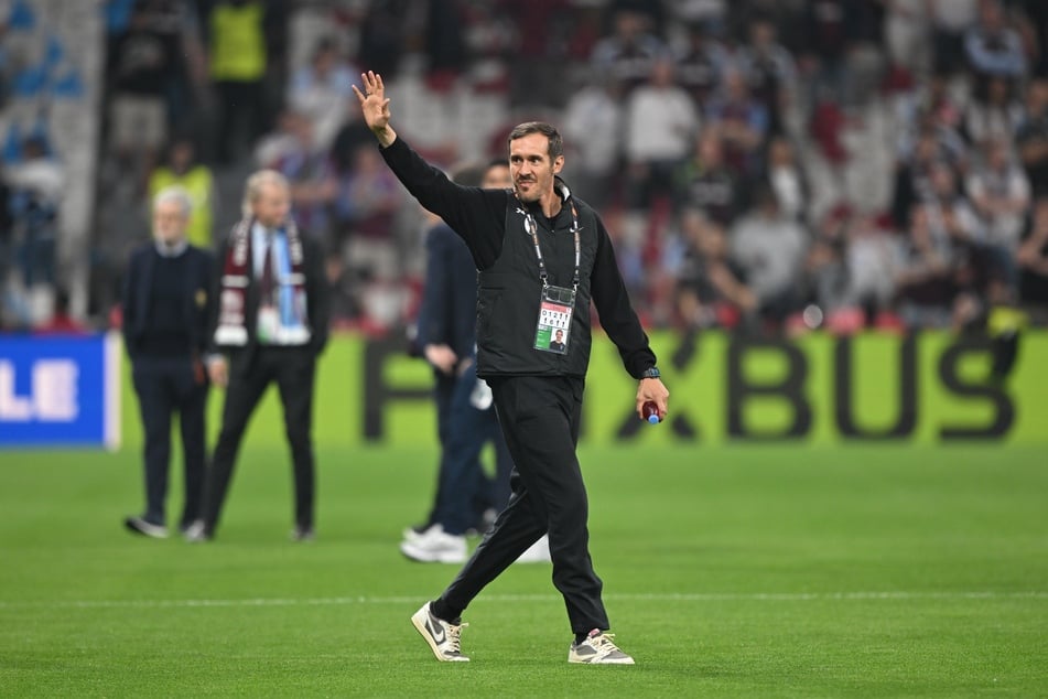 Julian Schuster setzt im EL-Finale auf Erfahrung.