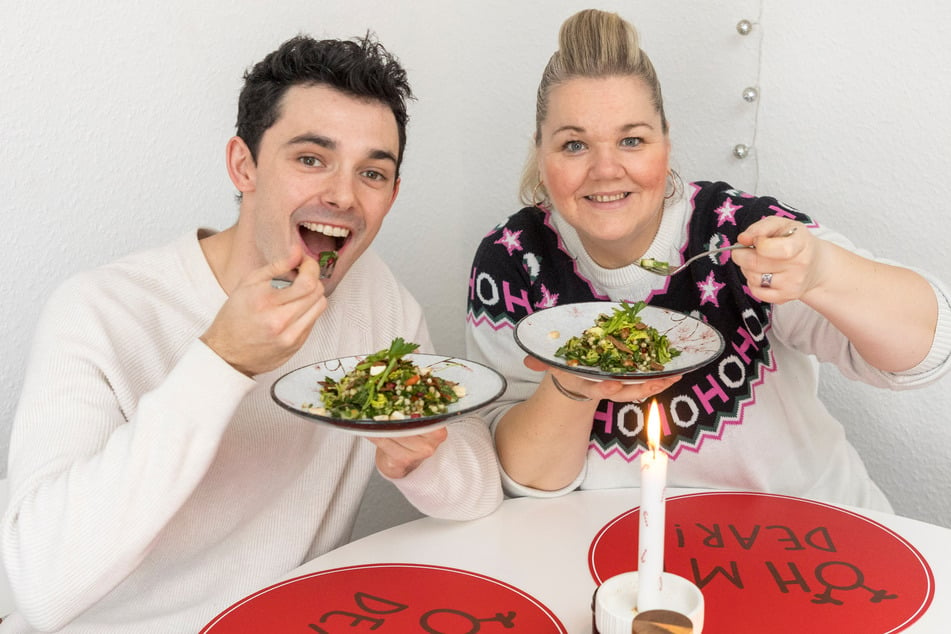 Marc Weinmann und Manuela Gisbeck lassen es sich schmecken.