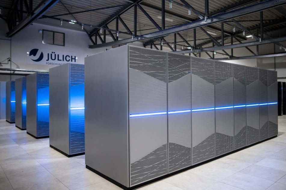 Ein Hochleistungscomputer am Forschungszentrum Jülich bei Köln.