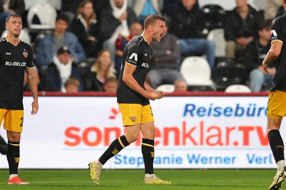 Christoph Daferner (M.) trifft kurz vor der Pause zum schmeichelhaften 2:0 für Dynamo.