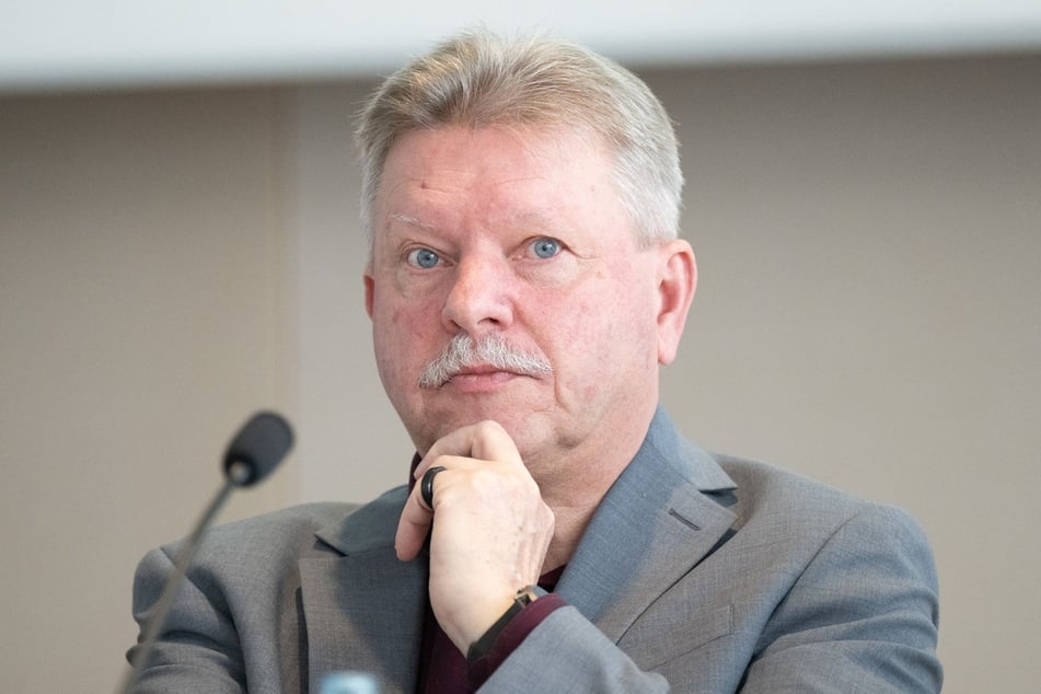 Radebeuls OB Bert Wendsche (62, parteilos) hat den jahrelangen Rechtsstreit als Stadtoberhaupt mitgeführt.