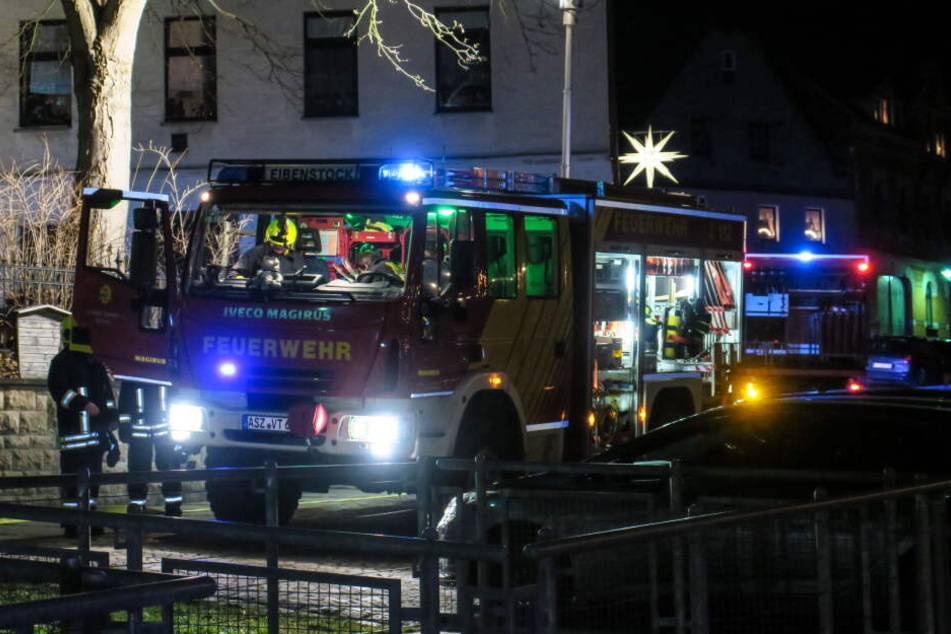Die Feuerwehr suchte nach der Ursache des Gestanks, jedoch ohne Erfolg.