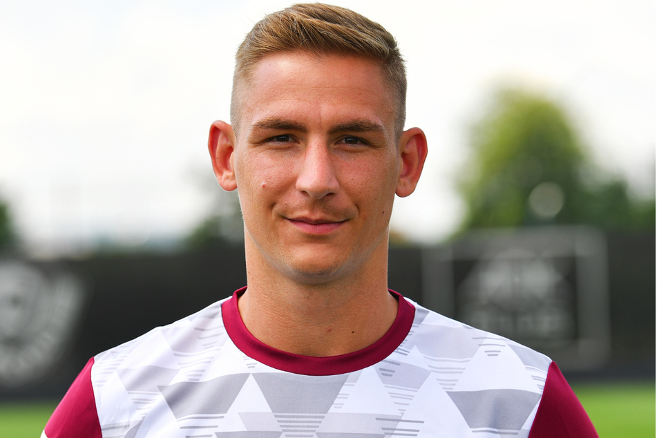 Dynamo-Keeper Kevin Broll (25) hielt den Zähler mit seinen Rettungsaktionen fest.