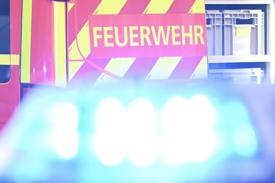 Diesmal musste die Erfurter Feuerwehr zu keinem Brand ausrücken. Lauge war ausgelaufen. (Symbolbild)