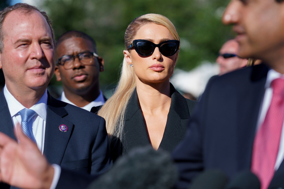 Paris Hilton (41) ist nach eigenen Angaben an einer Privatschule sexuell missbraucht worden.