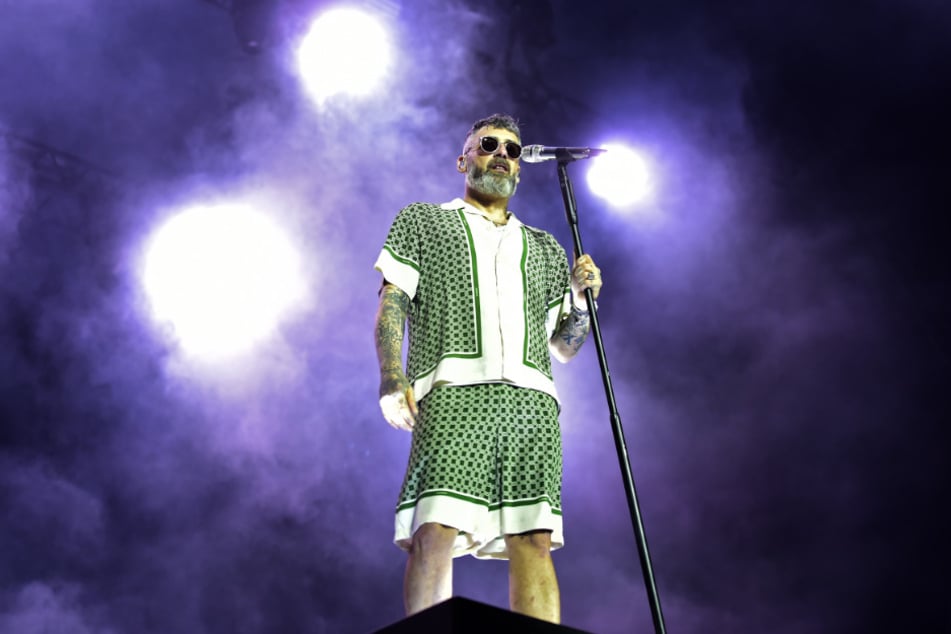 Sido (44) eröffnete sein Konzert mit seinem ersten kommerziellen Erfolg: "Mein Block".