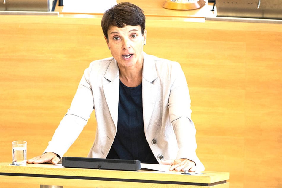 Die Politiikerin spricht davon, von der "konservativen Konkurrenz" diskreditiert worden zu sein.