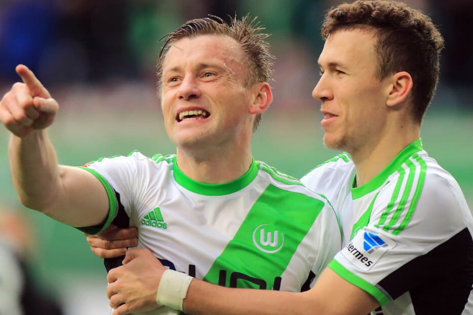 Ivica Olic (l.) hat eine sehr hohe Meinung von Ivan Perisic (r.), mit dem er beim VfL Wolfsburg spielte.